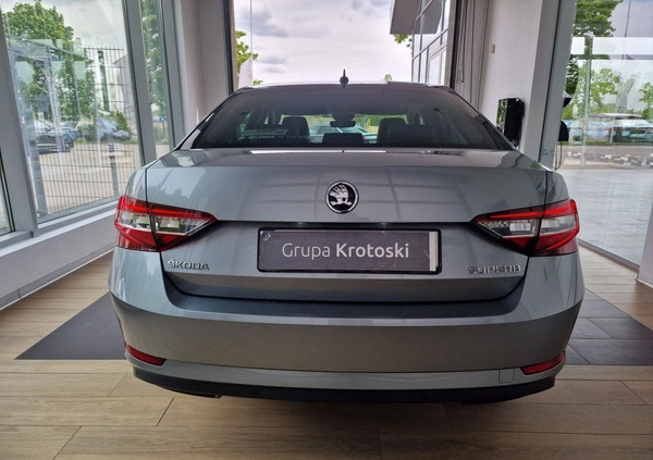 Skoda Superb cena 89900 przebieg: 78168, rok produkcji 2018 z Łódź małe 781